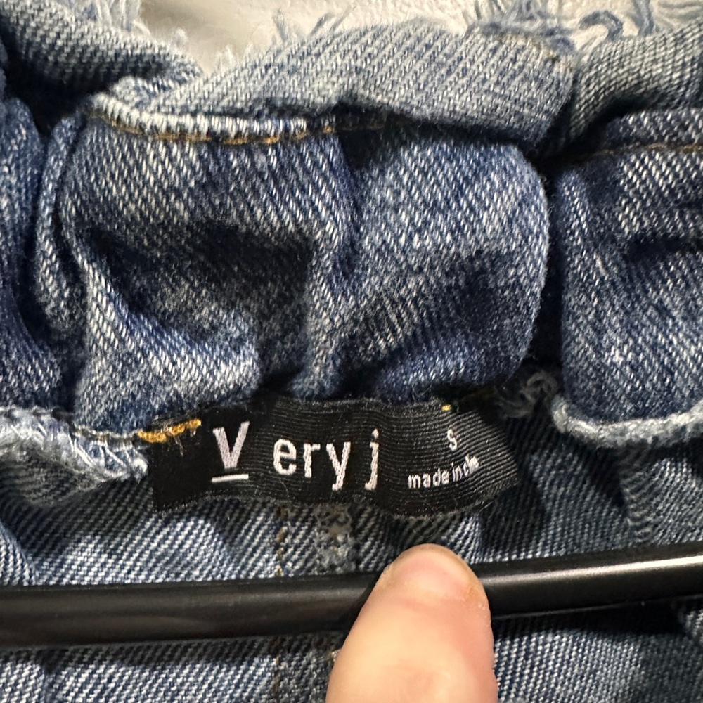 Very J Classic Blue Denim Outerwear NWOT - Picture 3 of 7